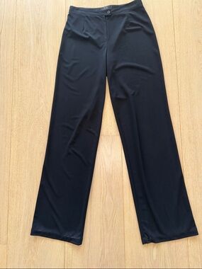 BCBGMaxAzria Black Wide-Leg Trousers. Lightweight! Flowing!